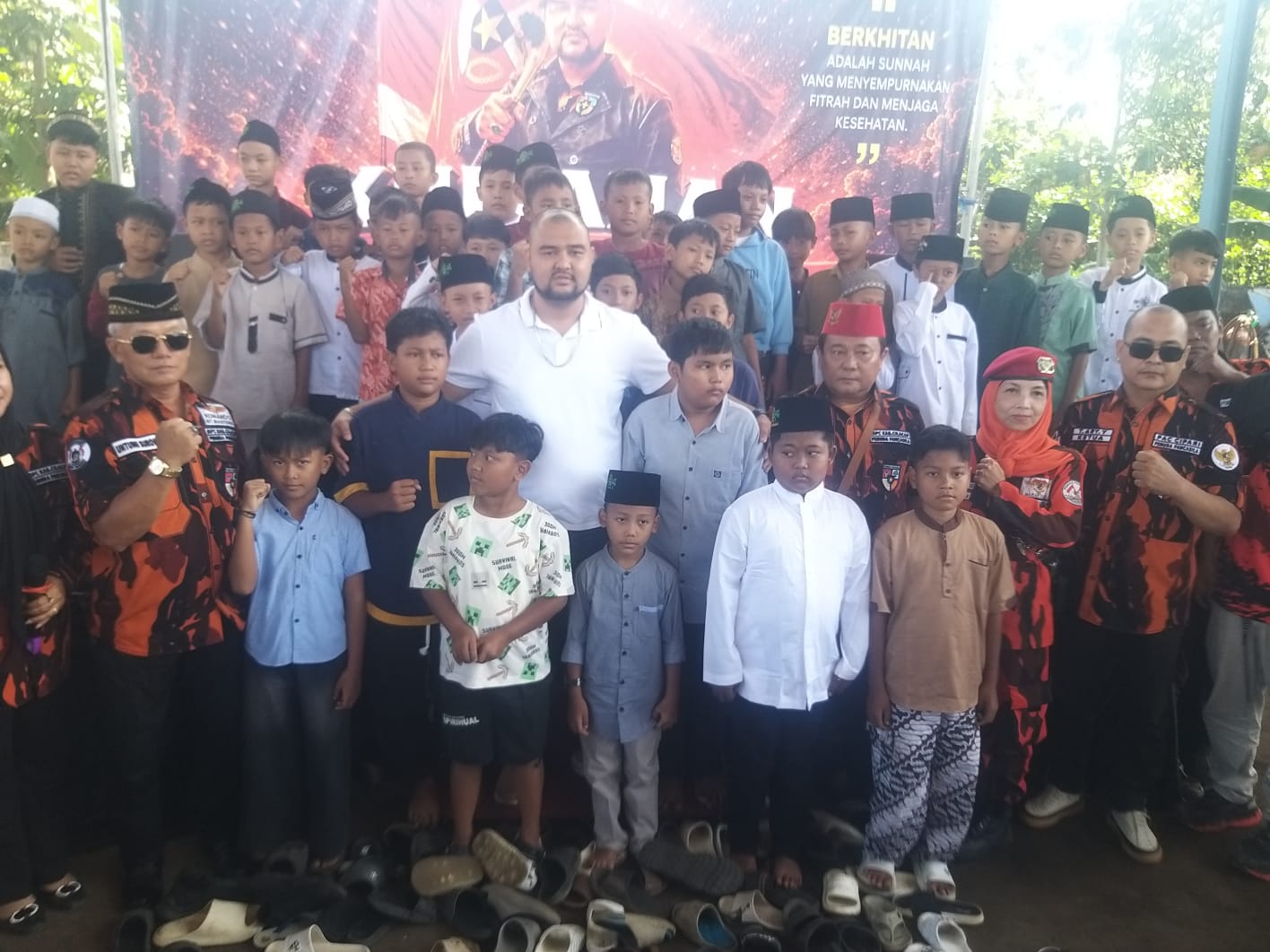 PT EDS Bersama MPC Pemuda Pancasila Cilacap Gelar Khitanan Massal 100 Anak, Wujud Nyata Sinergi Bakti Sosial